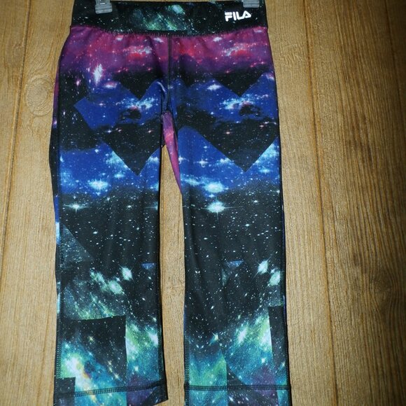 WOMENS FILA Performance Sportl Running Legging Capri Galaxy Galactic design - Picture 2 of 10